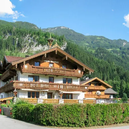 Heisenhaus-2 By Interhome Lägenhet *